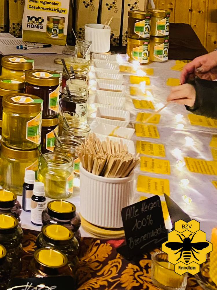 Bei der Honigsortenverkostung in Kleinostheim am 13.12.2025